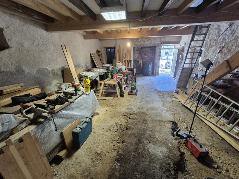 Maison ancienne - 380 m² - 8 pièces