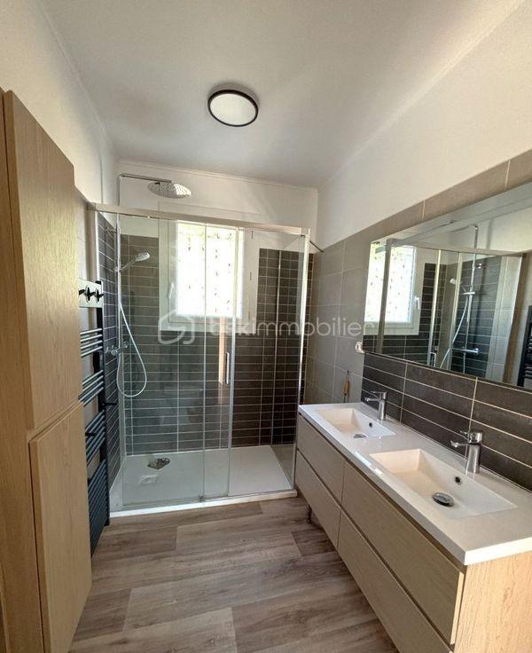 Maison - 106 m² - 4 pièces