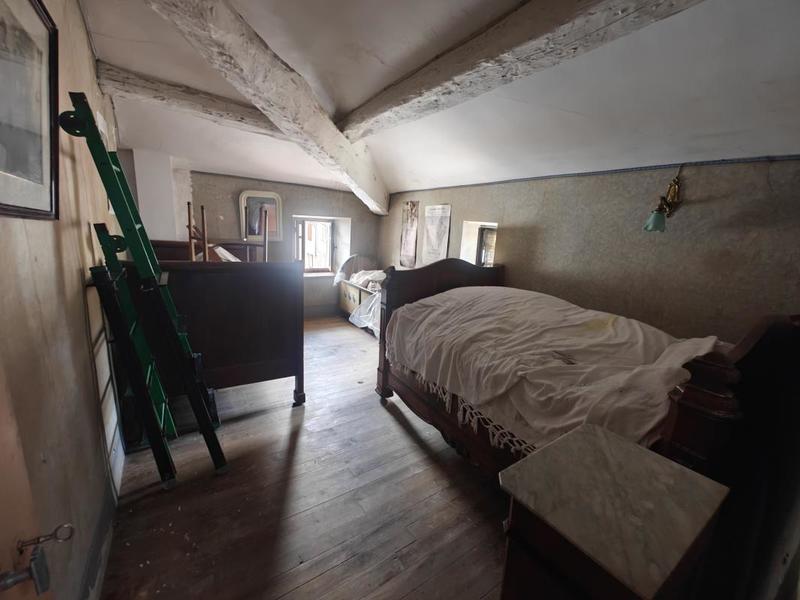 Maison - 162 m² - 10 pièces