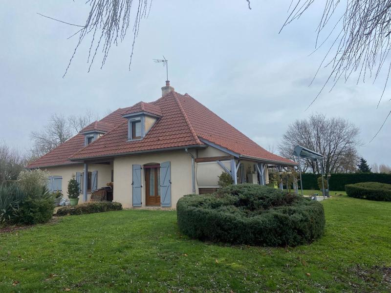 Villa - 157 m² - 6 pièces