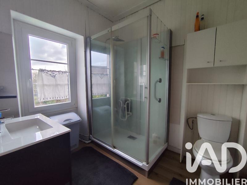 Maison - 240 m² - 8 pièces