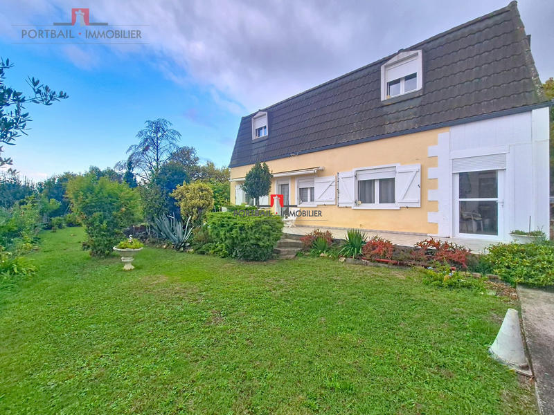 Maison - 148 m² - 6 pièces