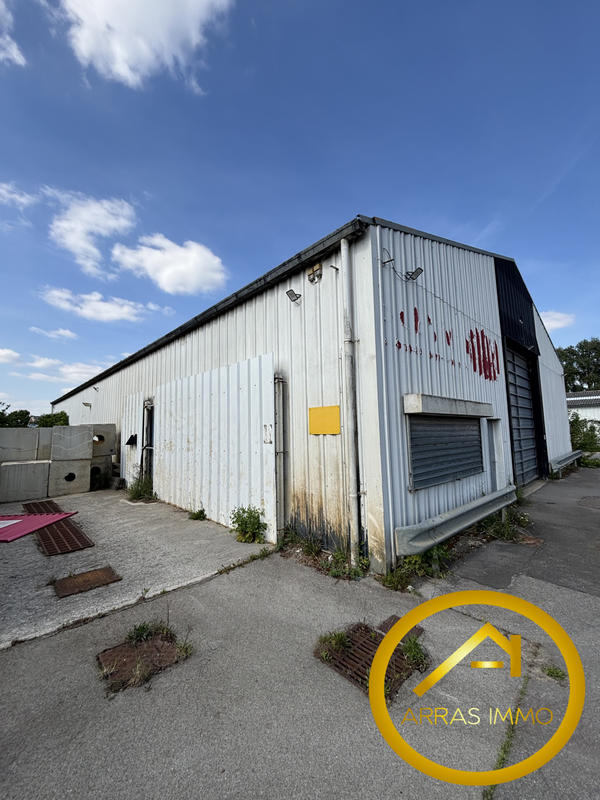 Local d'activités - 480 m²