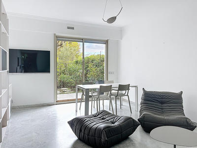 Appartement - 61 m² - 2 pièces