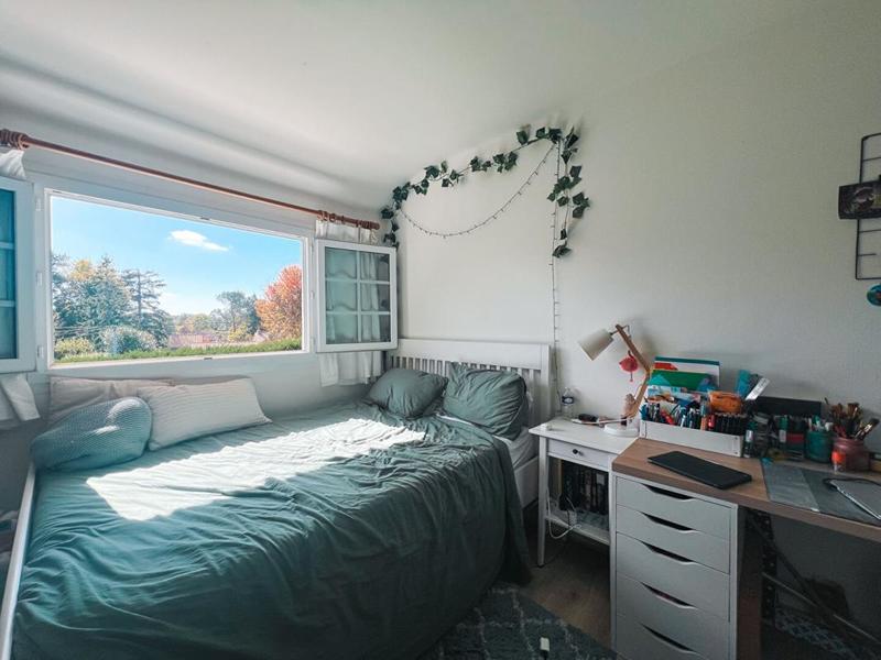 Maison - 210 m² - 8 pièces