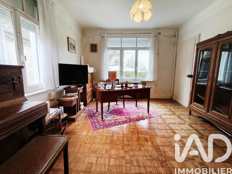 Maison - 211 m² - 7 pièces