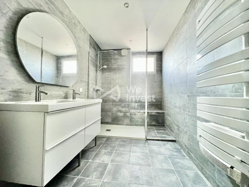 Appartement - 92 m² - 4 pièces