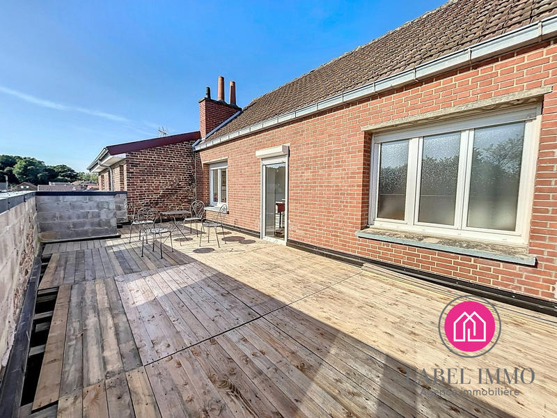 Maison - 122 m² - 4 pièces