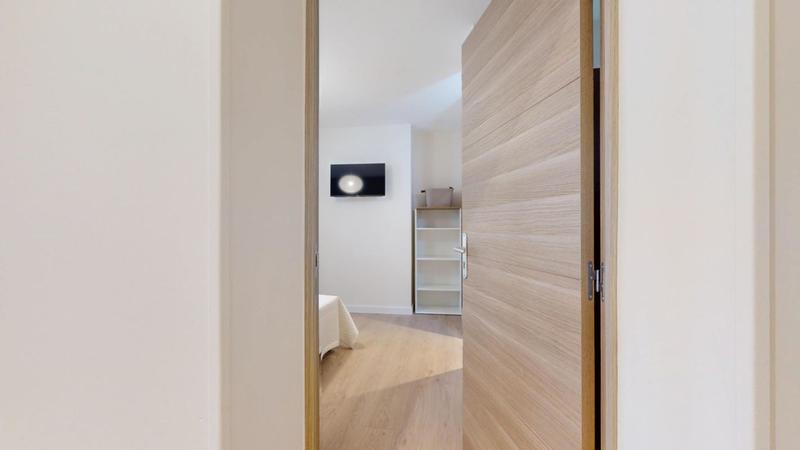 Appartement - 77 m² - 5 pièces