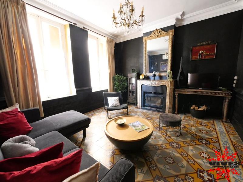 Maison - 200 m² - 7 pièces