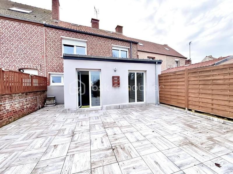 Maison de ville - 113 m² - 6 pièces