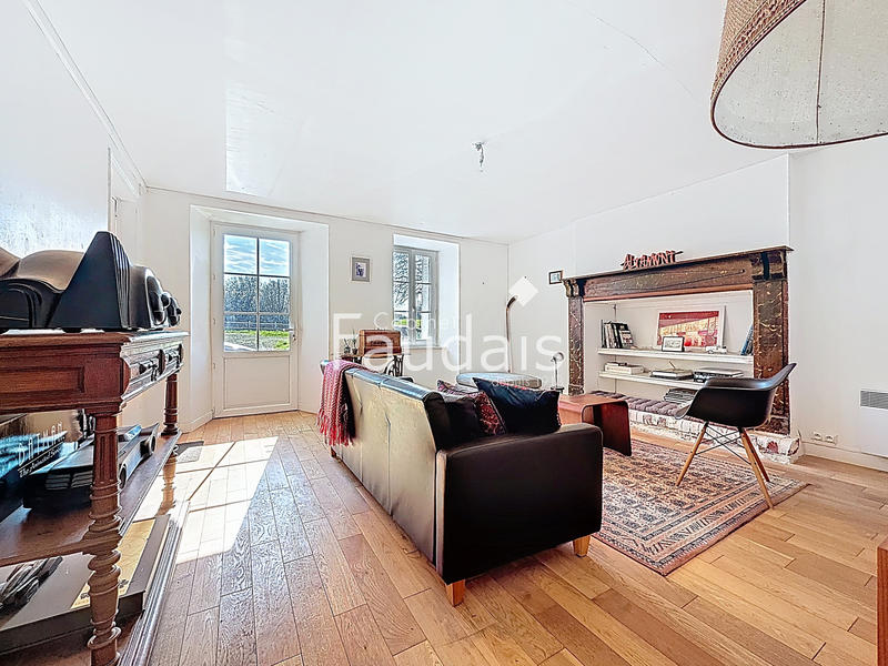 Maison - 160 m² - 7 pièces