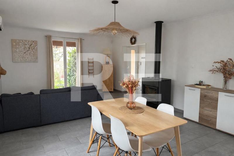 Maison - 96 m² - 4 pièces