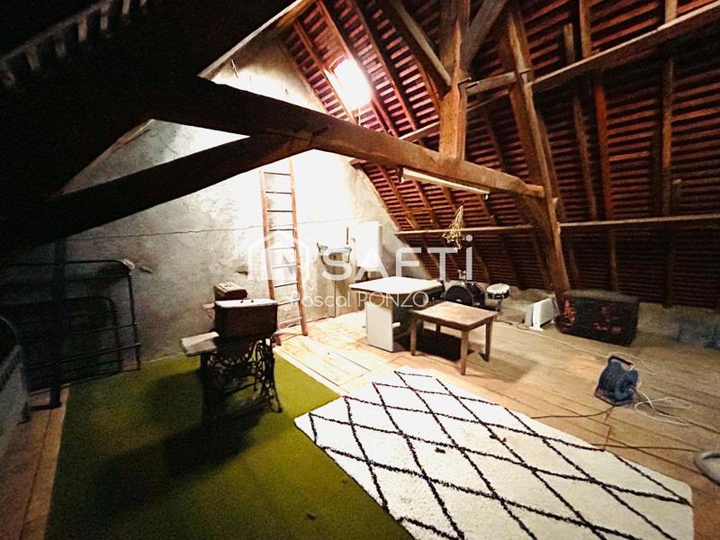 Maison - 85 m² - 4 pièces