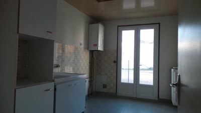 Maison - 165 m² - 8 pièces