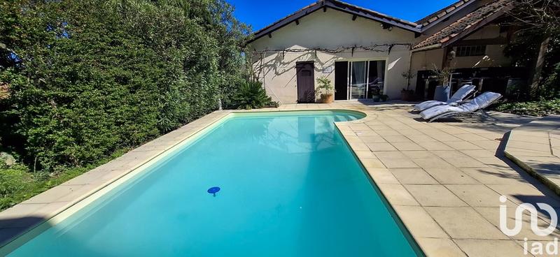 Maison de ville - 210 m² - 9 pièces