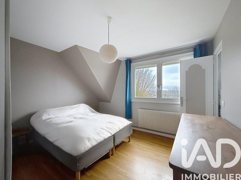 Maison - 139 m² - 5 pièces