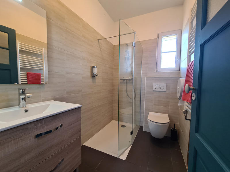 Propriété - 400 m² - 15 pièces