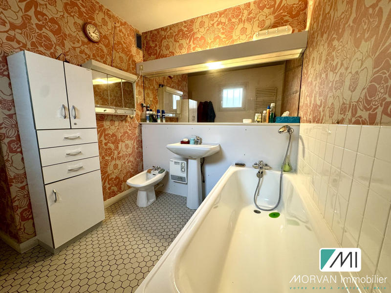 Maison - 136 m² - 6 pièces