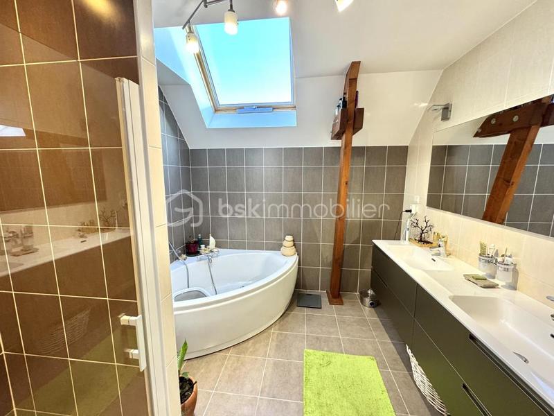 Pavillon - 178 m² - 6 pièces