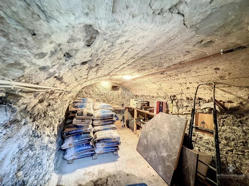 Maison - 122 m² - 4 pièces