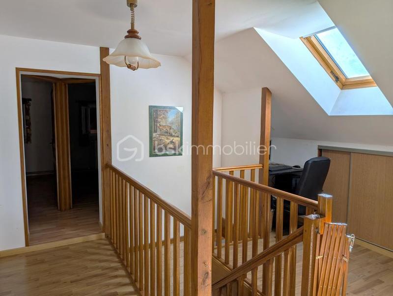 Maison - 180 m² - 7 pièces