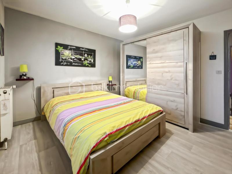 Maison traditionnelle - 117 m² - 6 pièces