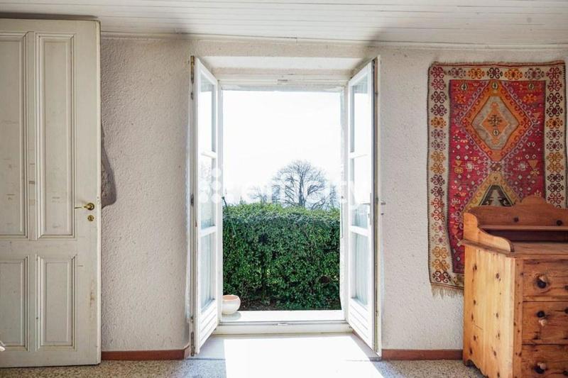 Maison - 201 m² - 5 pièces