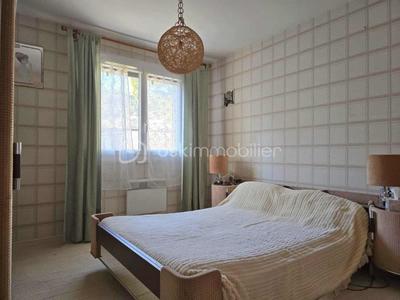 Maison - 127 m² - 6 pièces