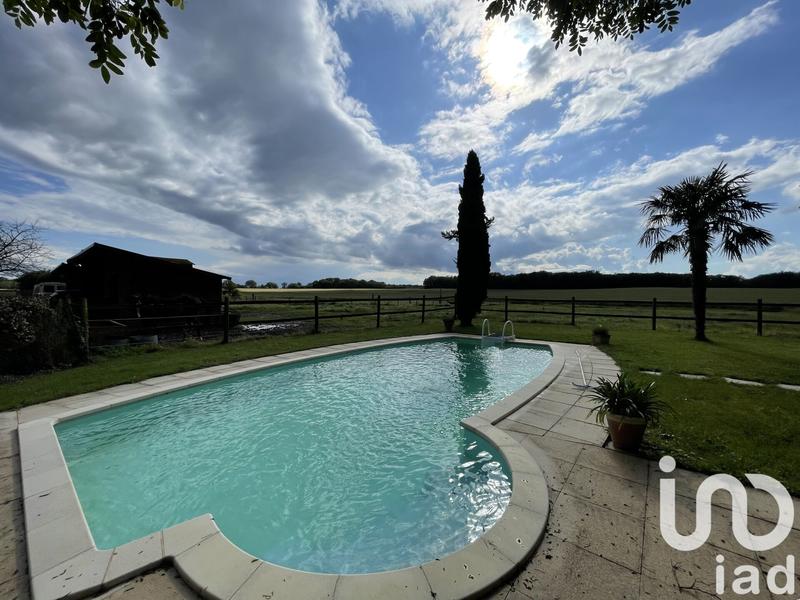 Maison - 111 m² - 5 pièces