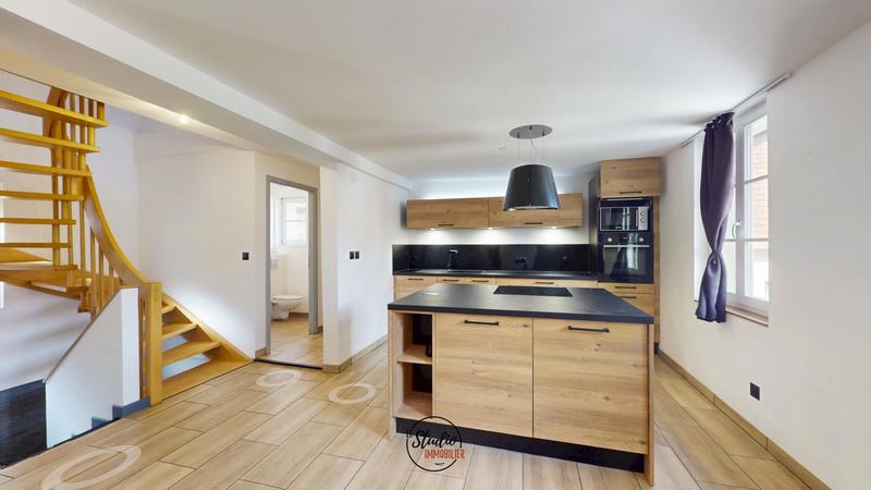 Maison - 96 m² - 3 pièces