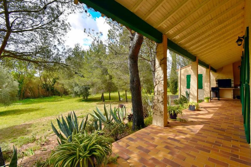 Maison - 186 m² - 11 pièces