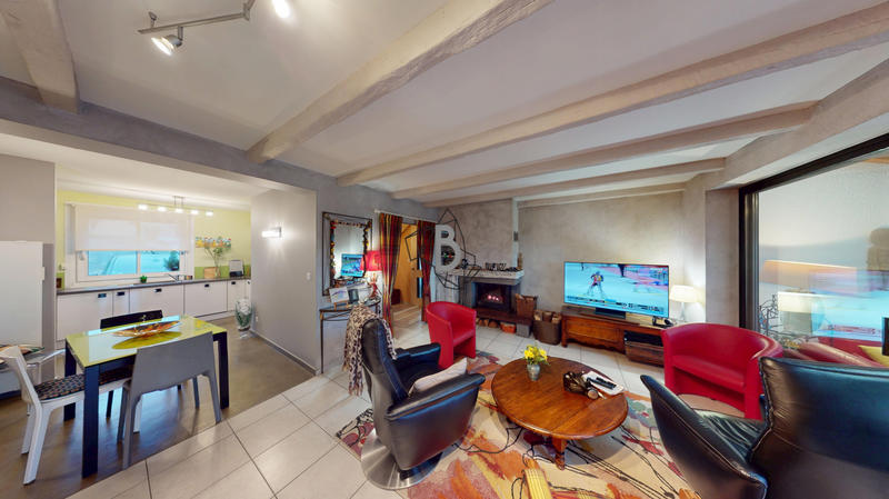 Maison - 96 m² - 5 pièces