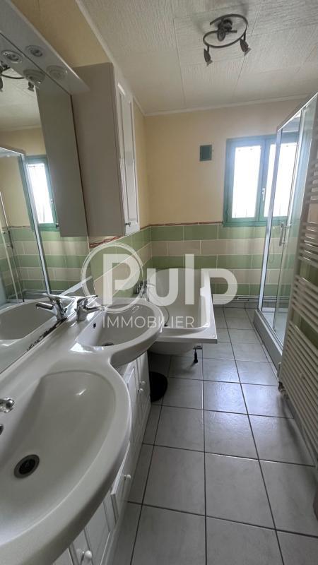 Maison - 94 m² - 4 pièces