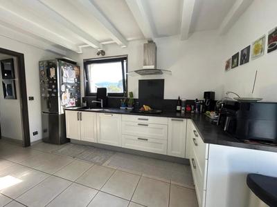 Maison - 128 m² - 6 pièces