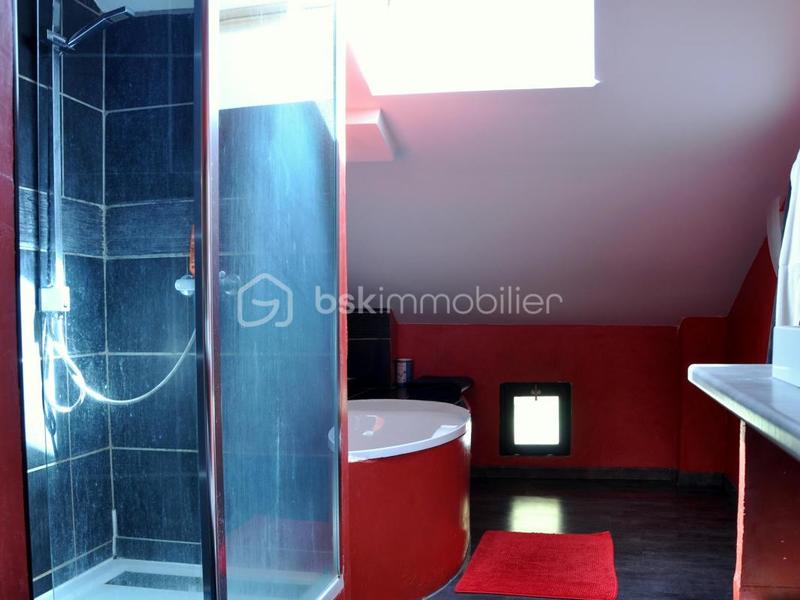 Maison de village - 200 m² - 6 pièces