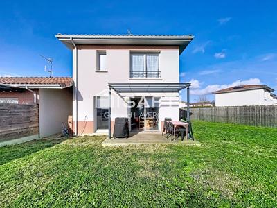 Maison - 80 m² - 4 pièces