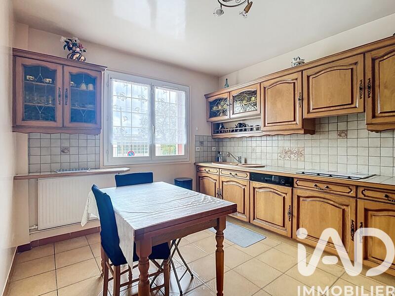 Maison - 83 m² - 4 pièces