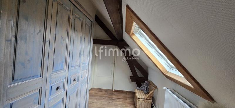 Maison - 217 m² - 9 pièces