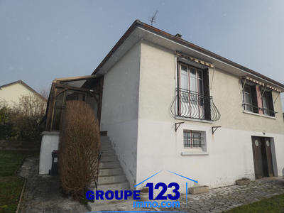 Maison - 108 m² - 4 pièces