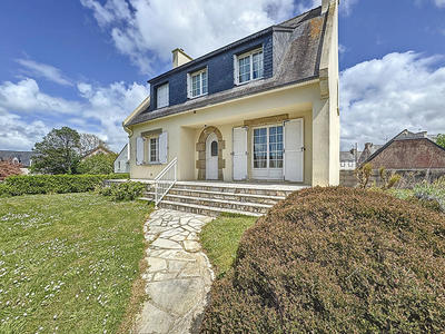 Maison - 120 m² - 7 pièces