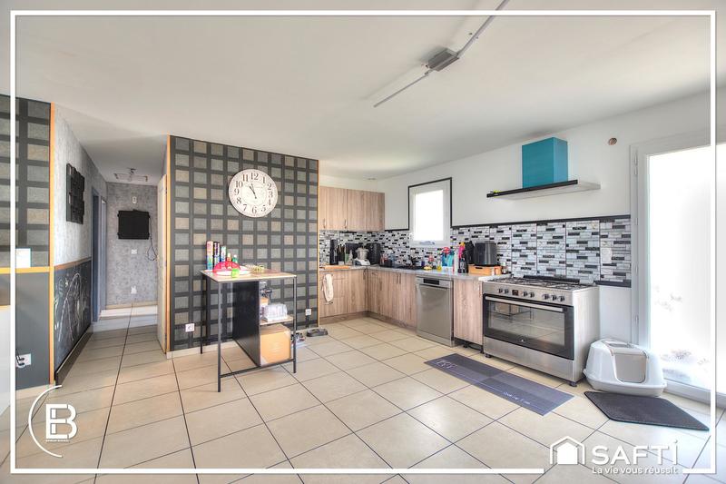 Maison - 111 m² - 5 pièces