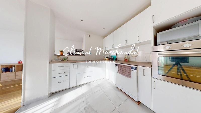 Appartement - 67 m² - 3 pièces