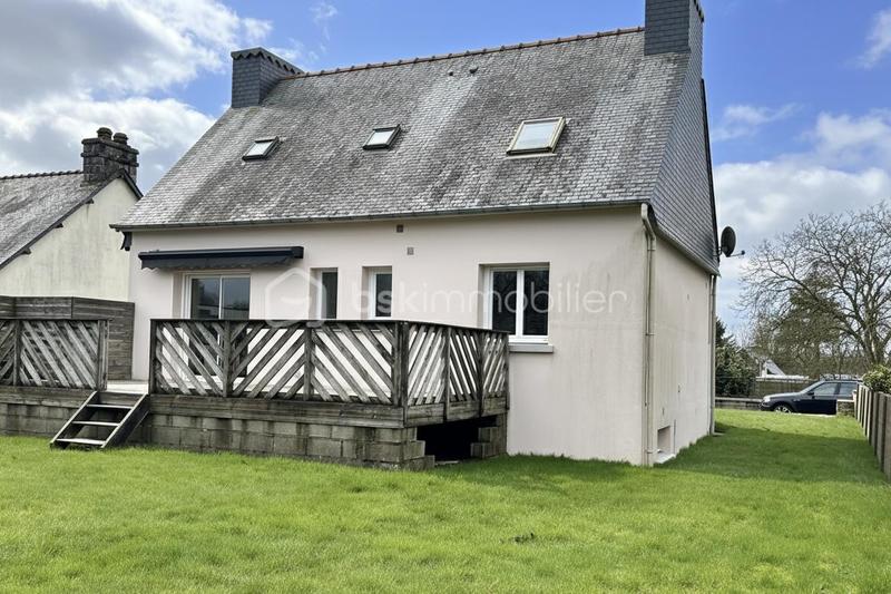 Maison traditionnelle - 100 m² - 6 pièces