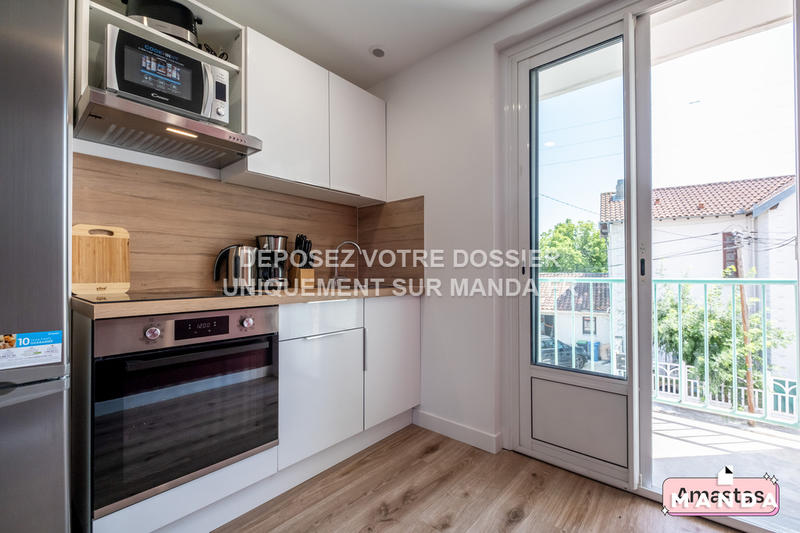 Chambre - 10 m² - 4 pièces