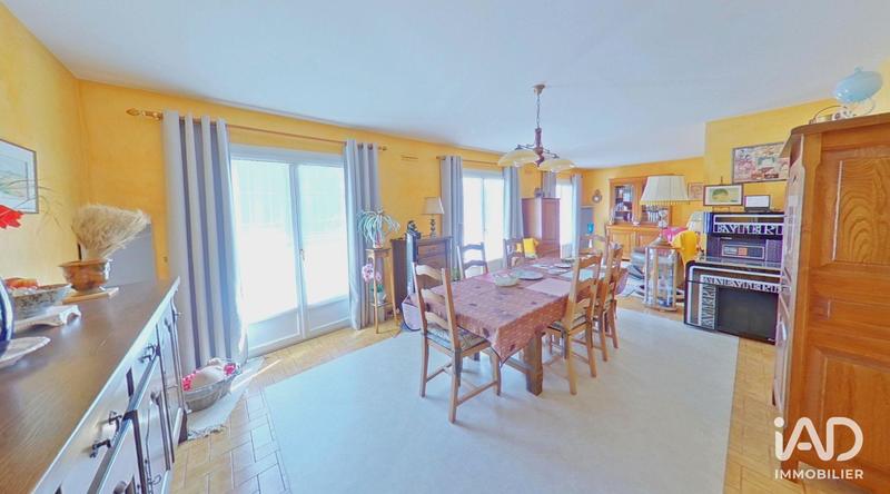 Maison - 91 m² - 5 pièces