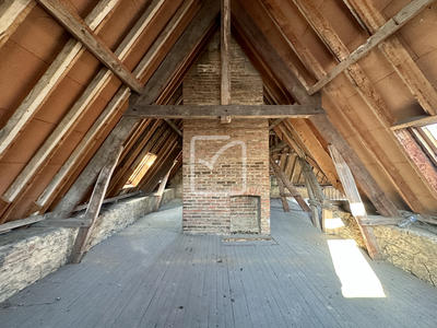 Appartement - 180 m² - 4 pièces