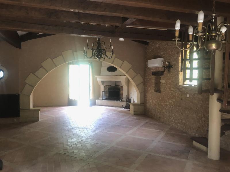 Maison ancienne - 210 m² - 9 pièces