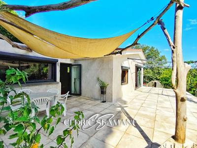 Maison - 65 m² - 2 pièces