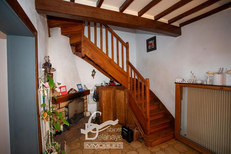 Maison - 186 m² - 8 pièces